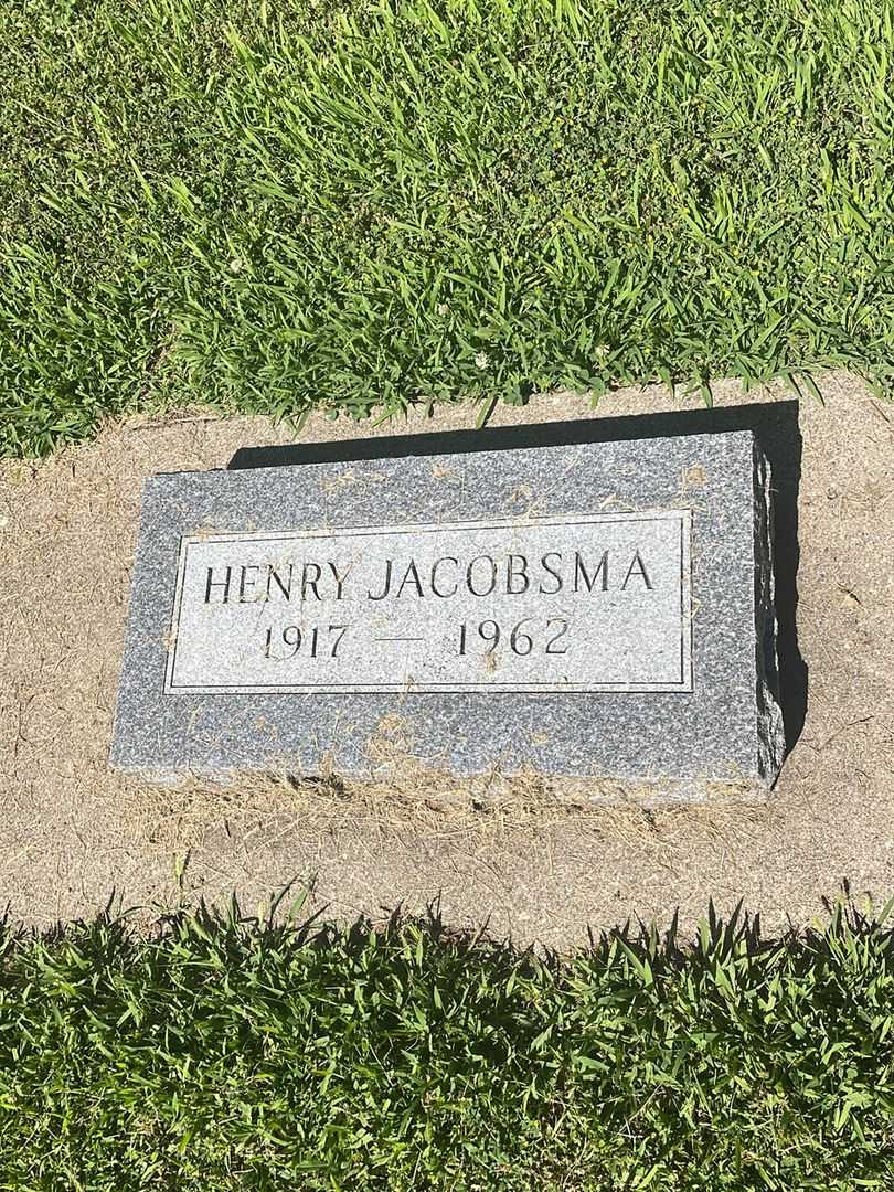 Henry Jacobsma's grave. Photo 1
