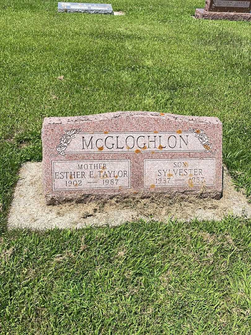 Esther E. Taylor McGloghlon's grave. Photo 1