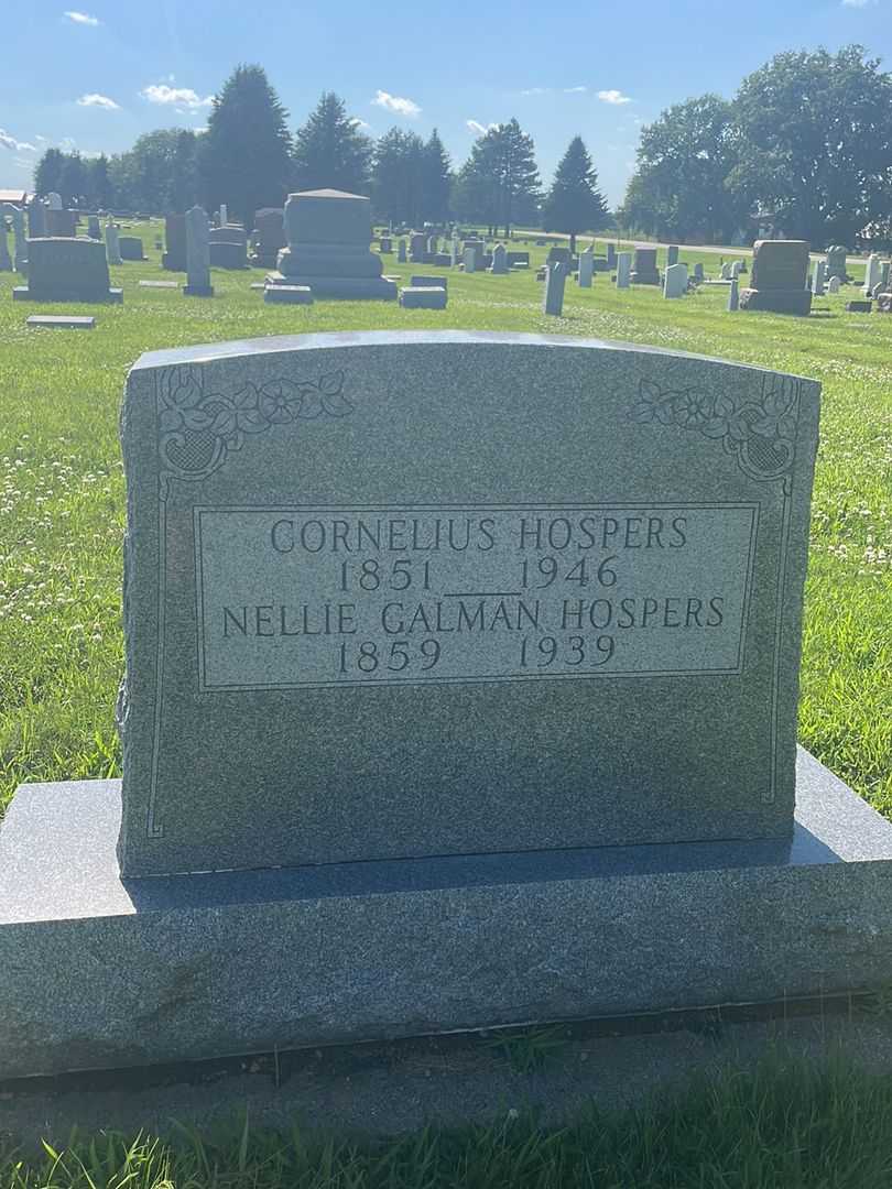 Nellie Galman Hospers's grave. Photo 1
