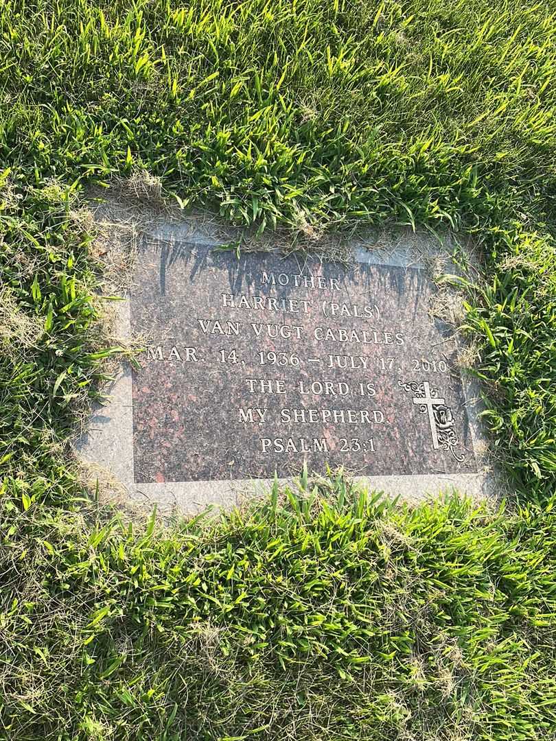 Harriet Van Vugt "Pals" Cabalies's grave. Photo 1