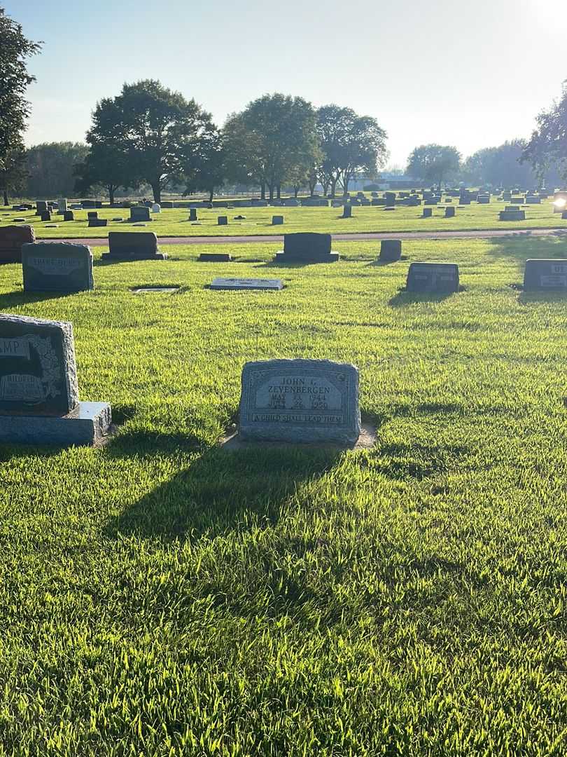 John Gerrit Zevenbergen's grave. Photo 2