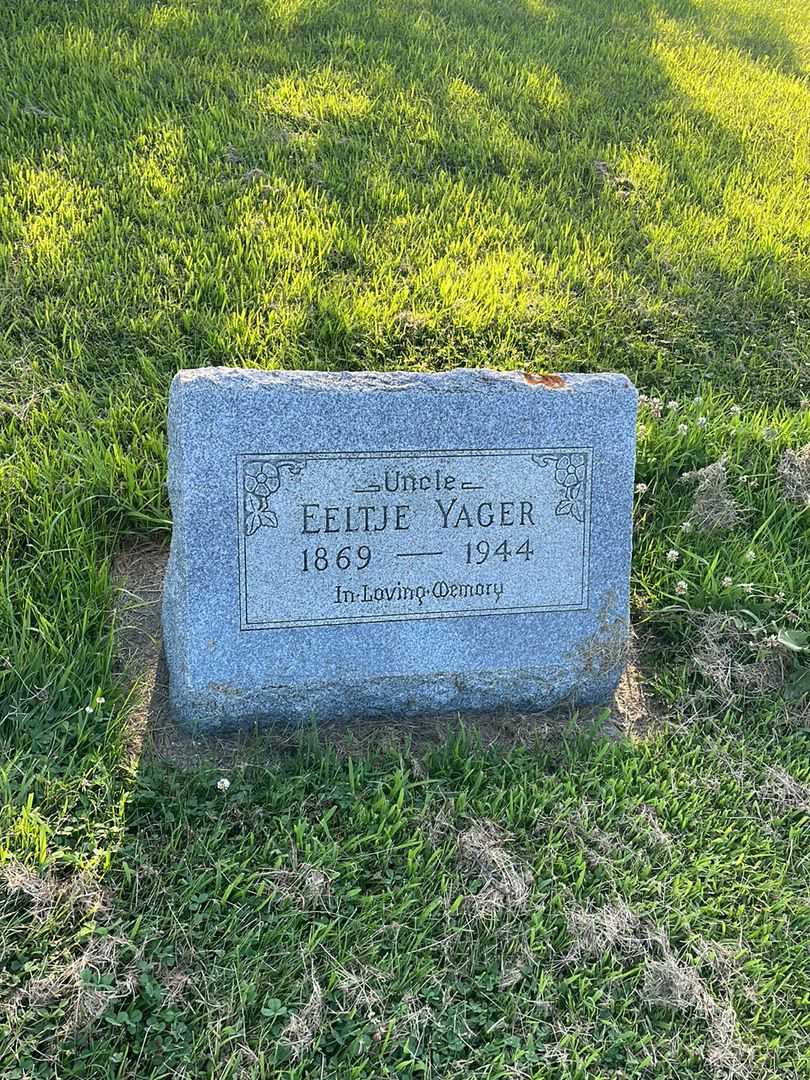 Eeltje Yager's grave. Photo 1
