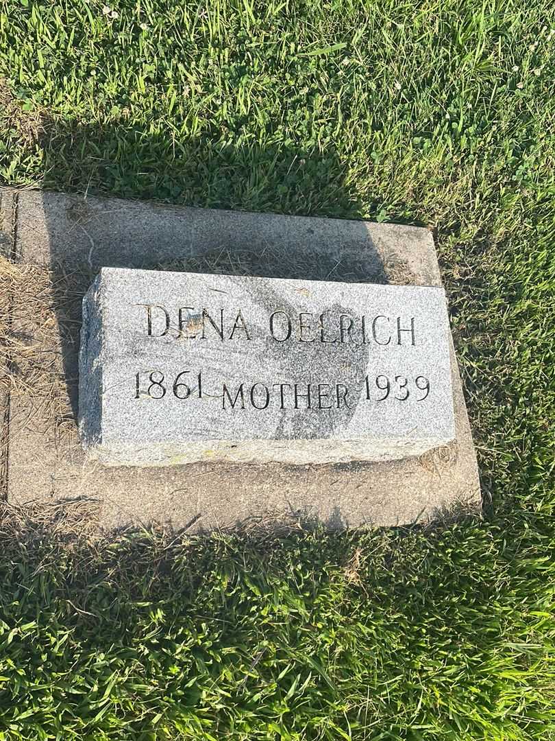 Dena Oelrich's grave. Photo 3