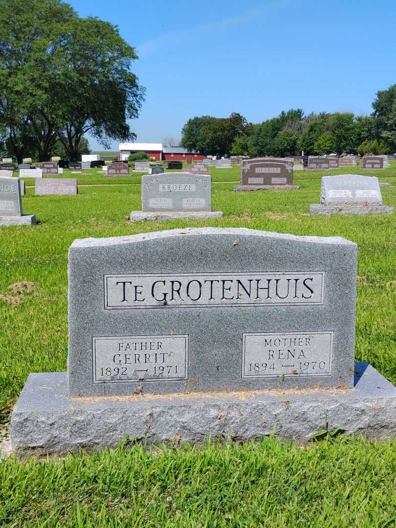 Rena Te Grotenhuis's grave. Photo 1