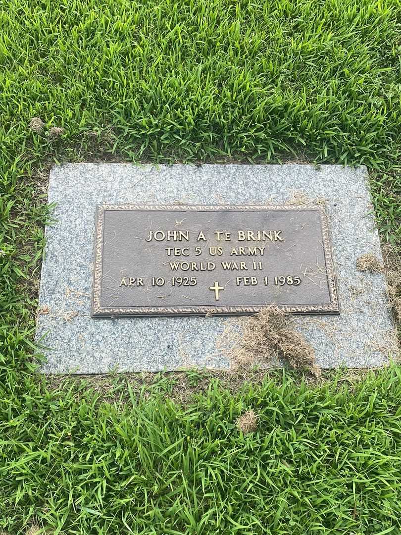 John A. Te Brink's grave. Photo 3