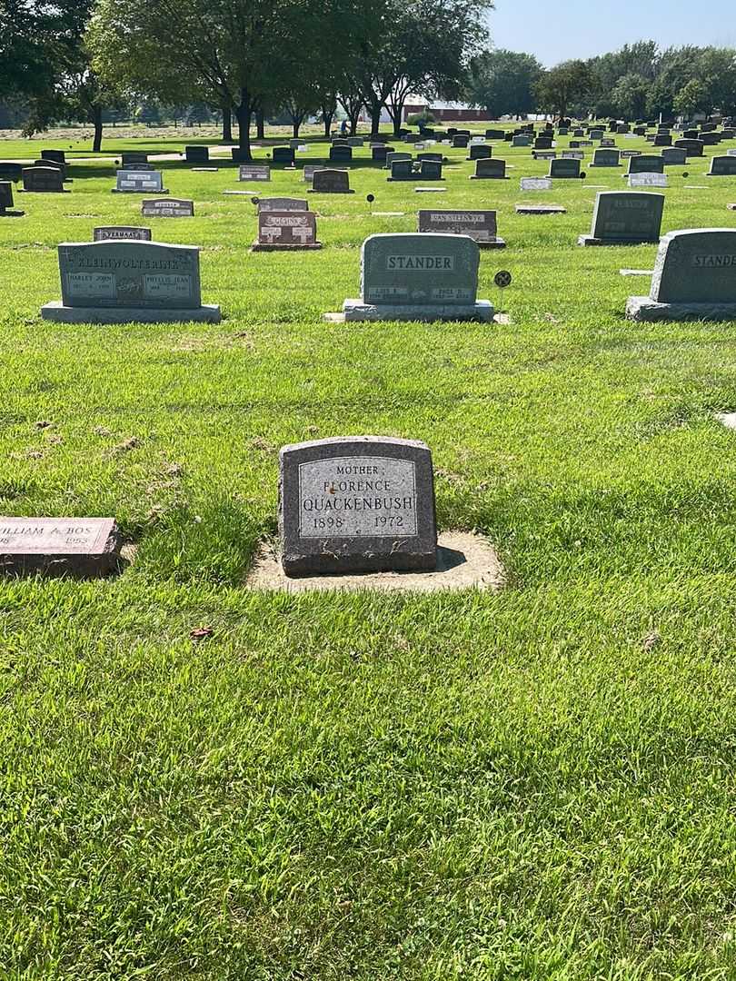 Florence Quackenbush's grave. Photo 2