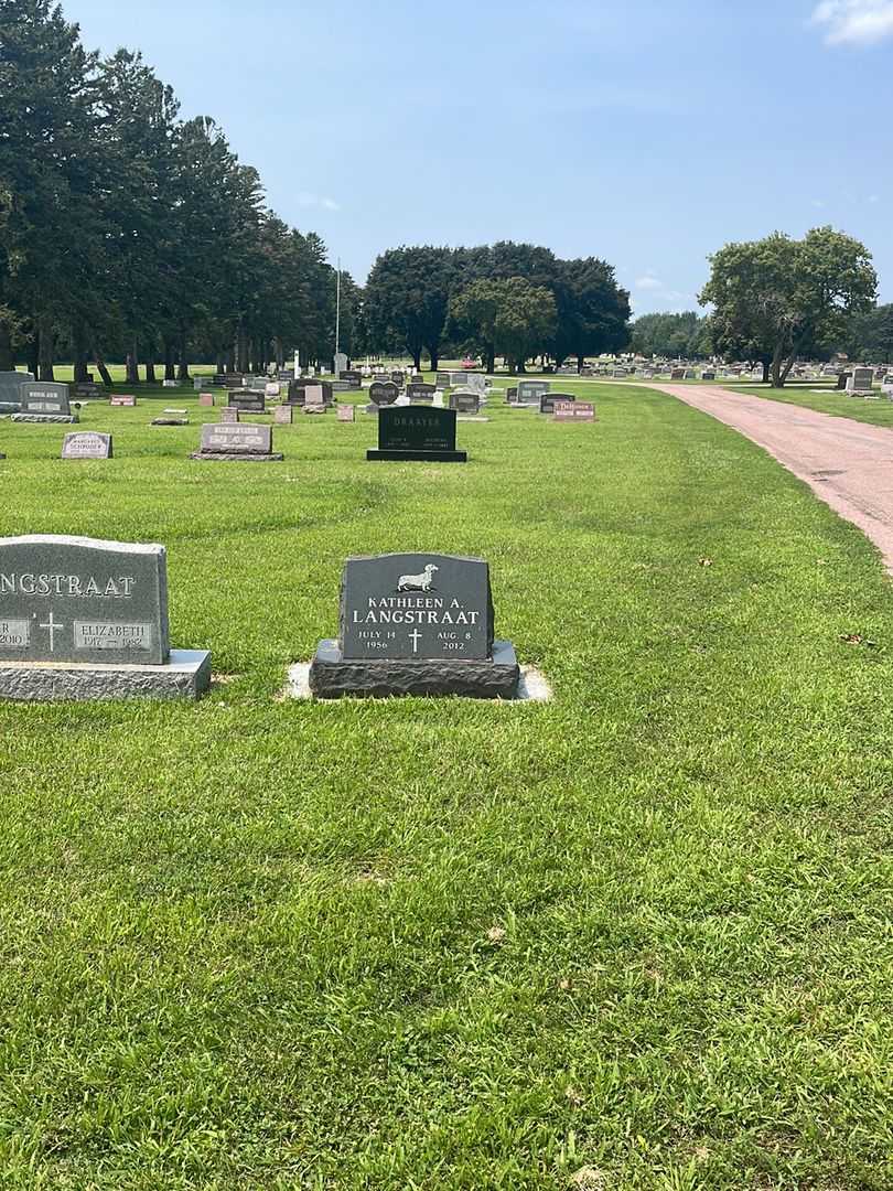 Kathleen A. Langstraat's grave. Photo 2