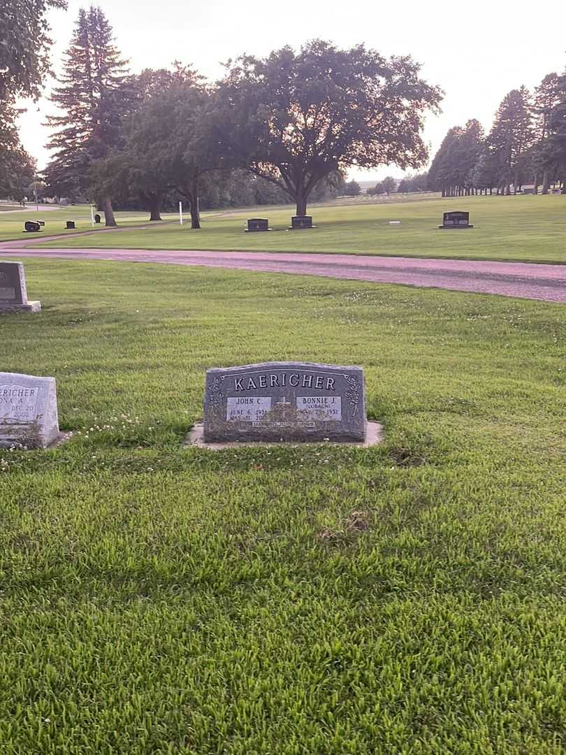 John C. Kaericher's grave. Photo 2