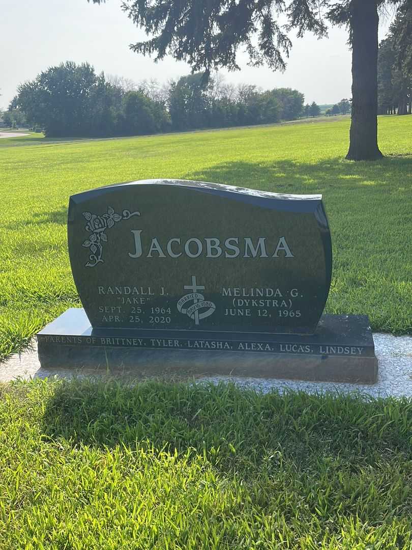 Randall J. "Jake" Jacobsma's grave. Photo 1