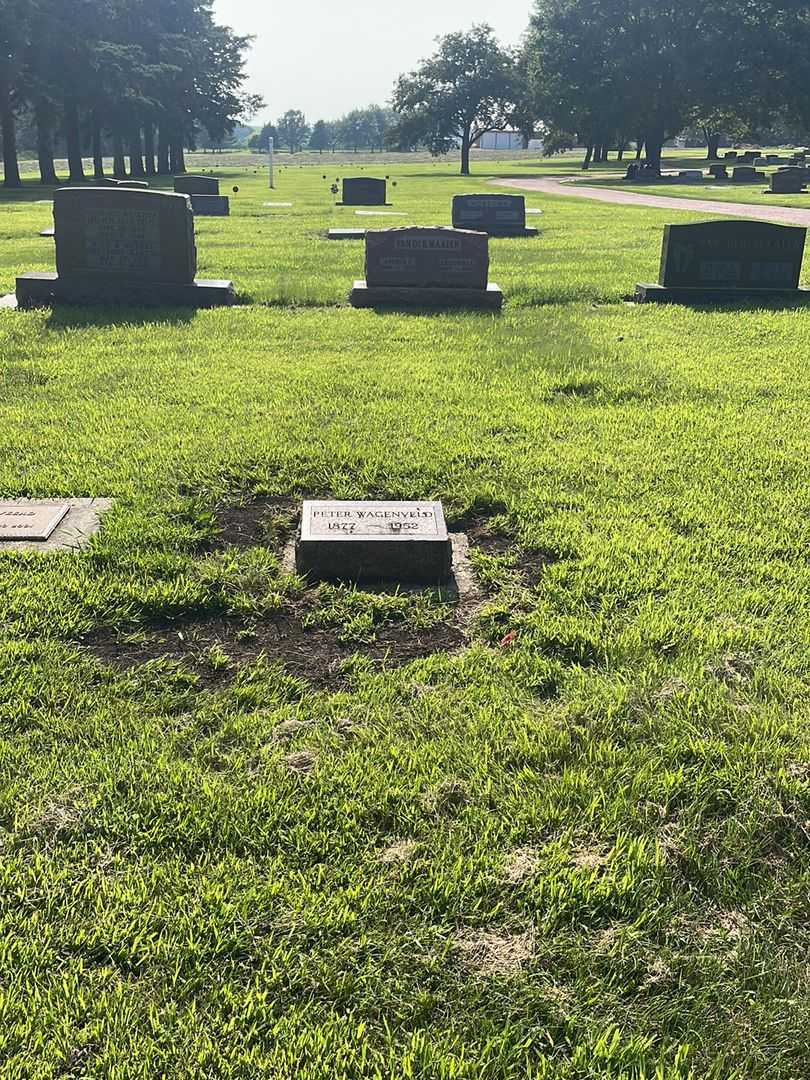 Peter Wagenveld's grave. Photo 2