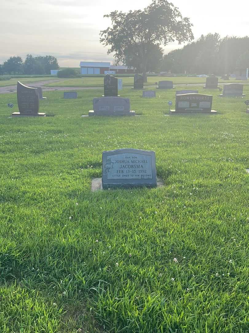 Joshua Michael Jacobsma's grave. Photo 2