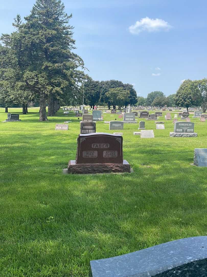 Pier Faber's grave. Photo 2