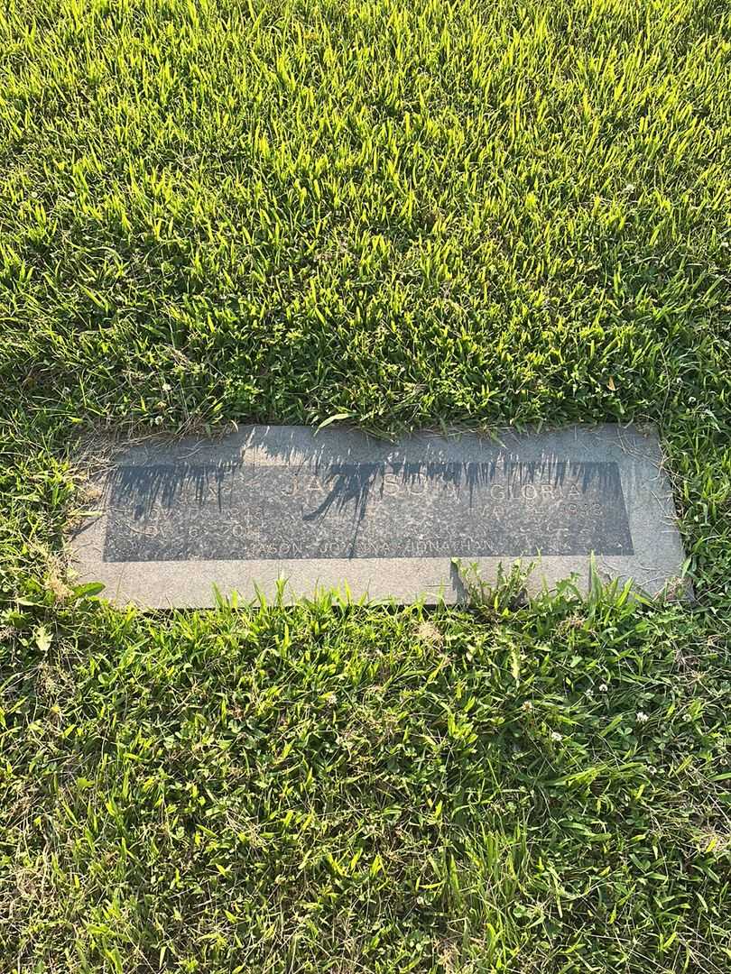 Jay Jackson's grave. Photo 1