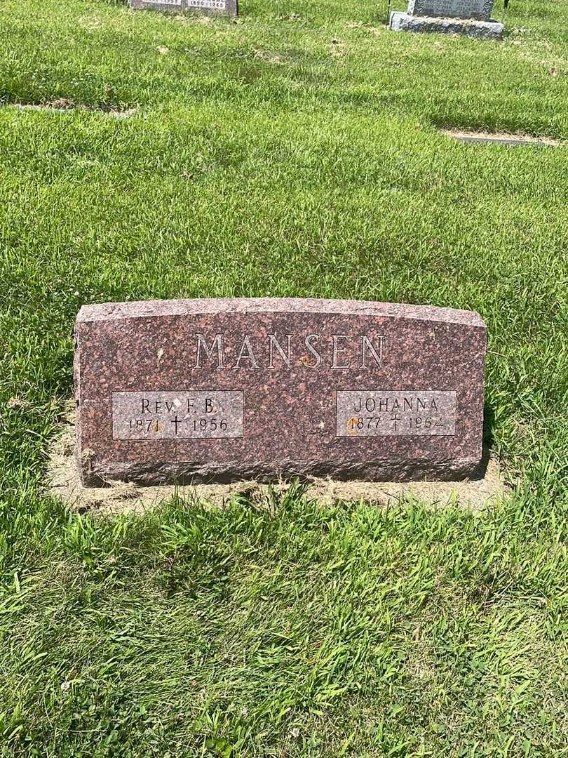 Reverend F. B. Mansen's grave. Photo 1