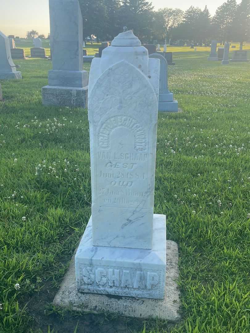 Grietje Echtgenoote Schaap's grave. Photo 1