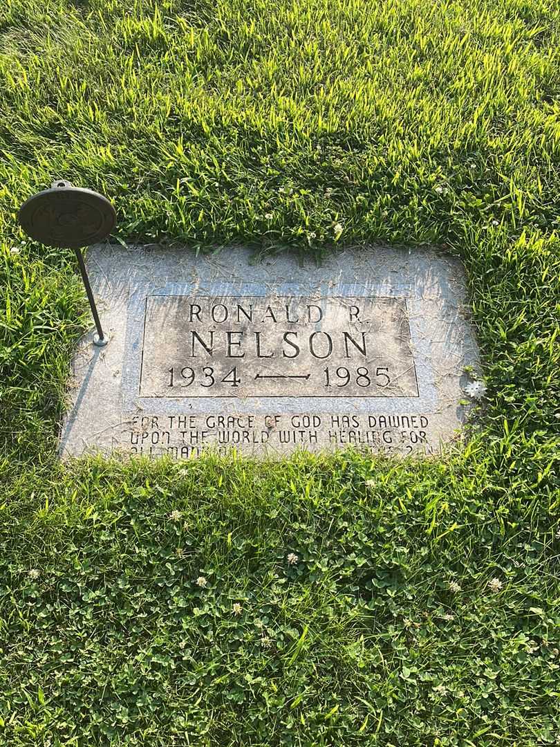 Ronald R. Nelson's grave. Photo 1