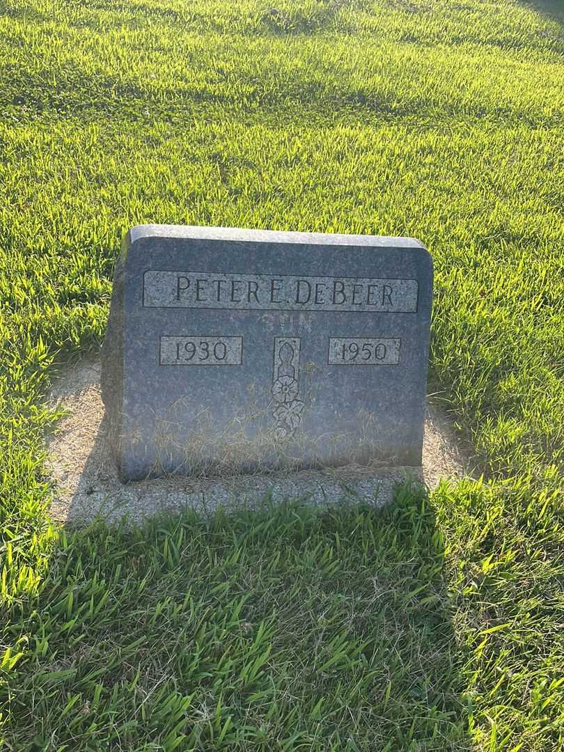 Peter De Beer's grave. Photo 1