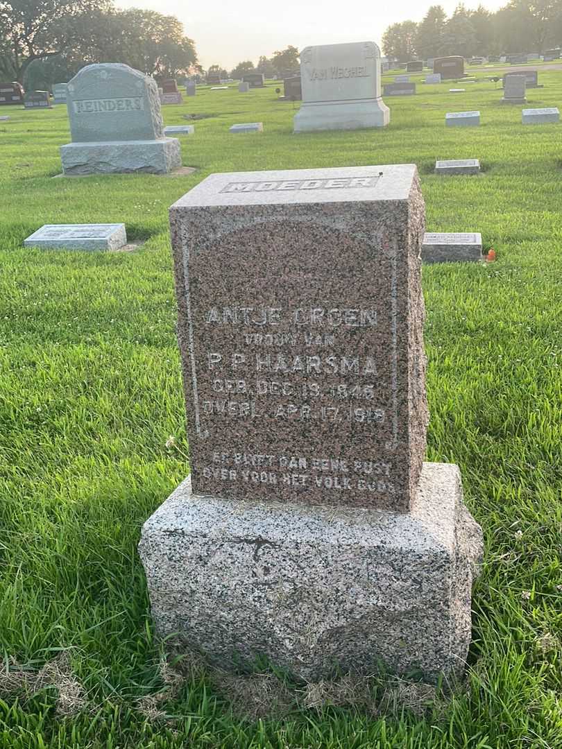 Antje Groen Haarsma's grave. Photo 1