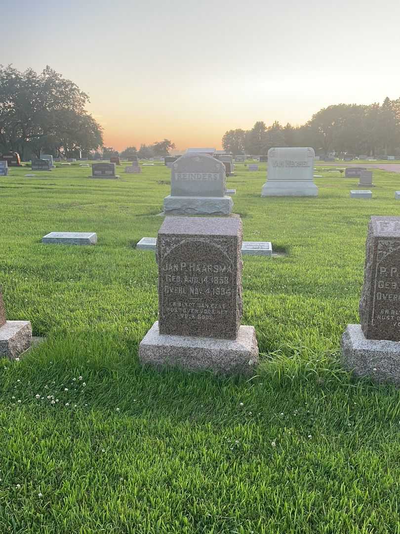 Jan P. Haarsma's grave. Photo 2
