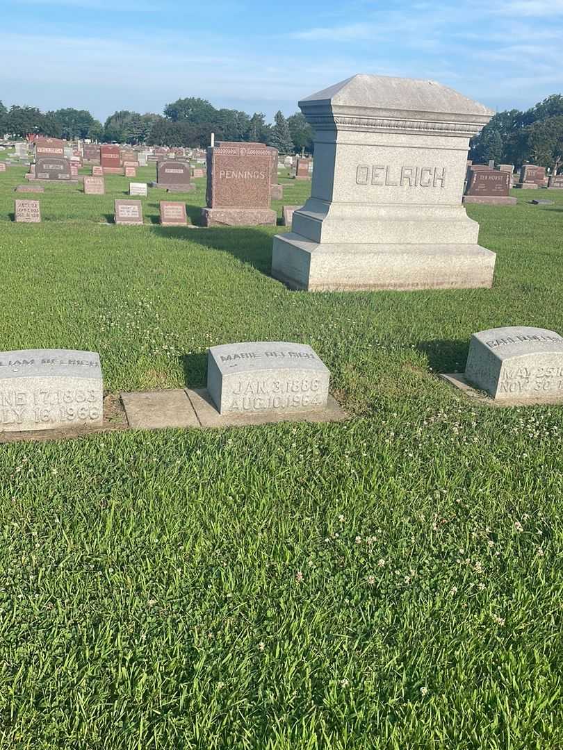 Marie Oelrich's grave. Photo 2